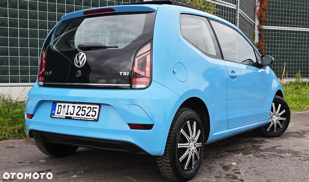 Volkswagen up! TSI (BlueMotion Technology) move - 15