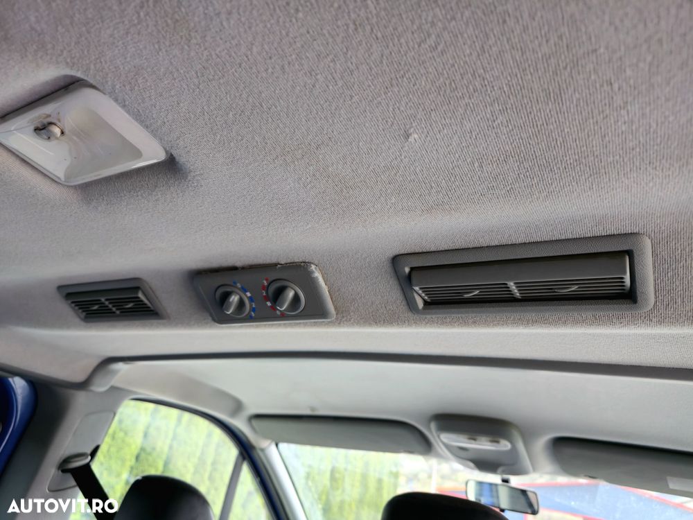 Renault Trafic Grand Passenger L2H1 Authentique - 7