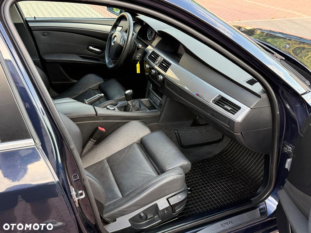 BMW Seria 5 530xd - 16