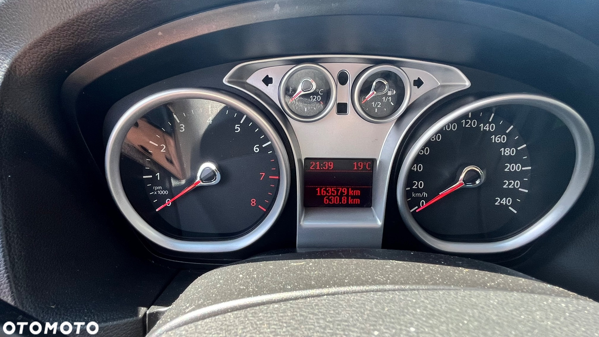 Ford Focus - 10