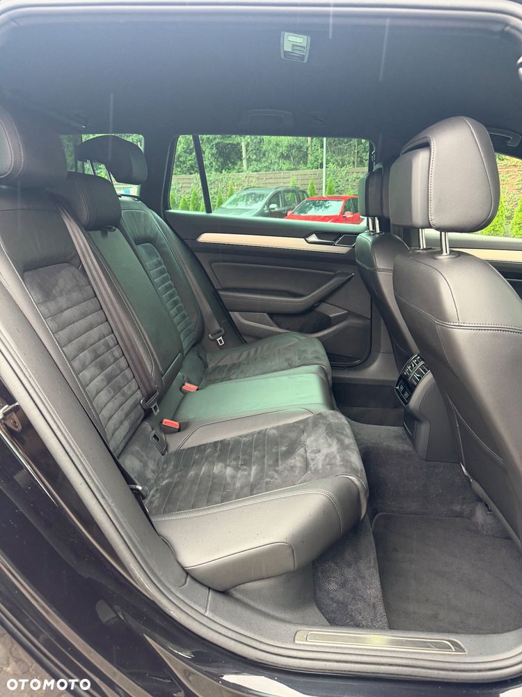 Volkswagen Passat 2.0 TDI Bi-Turbo BMT 4Mot Highline DSG - 26
