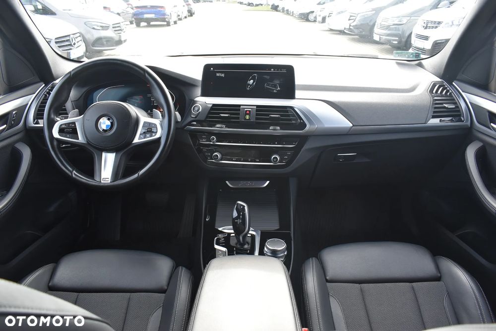 BMW X3 xDrive20i GPF Advantage - 19