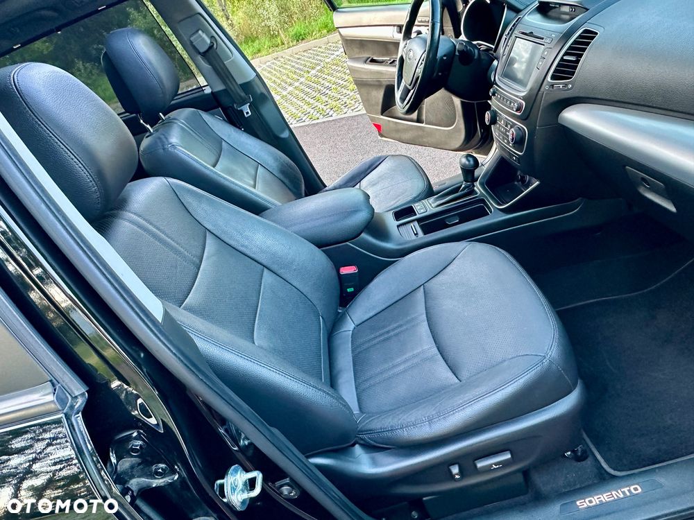 Kia Sorento - 26