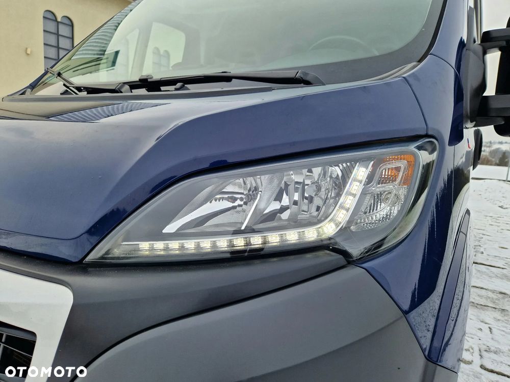 Peugeot Boxer Furgon L3H2 Osobowy BDB stan - 24