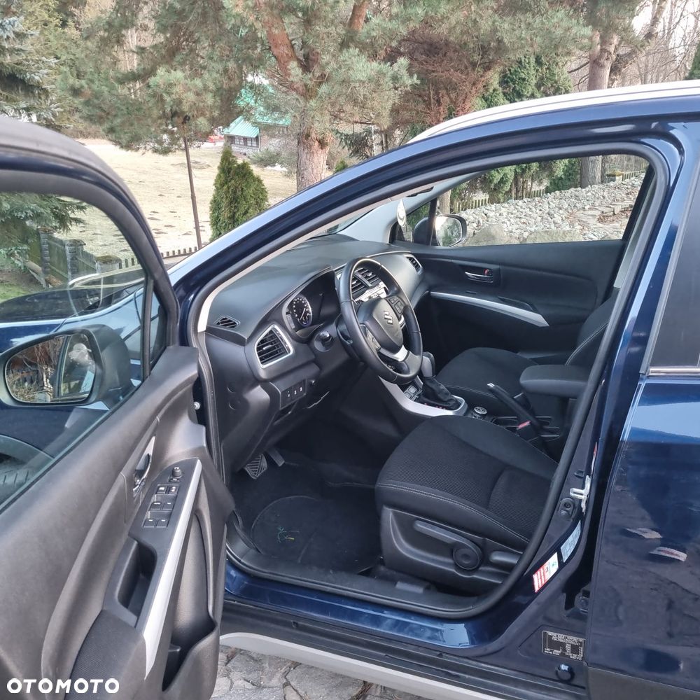 Suzuki S-Cross - 25