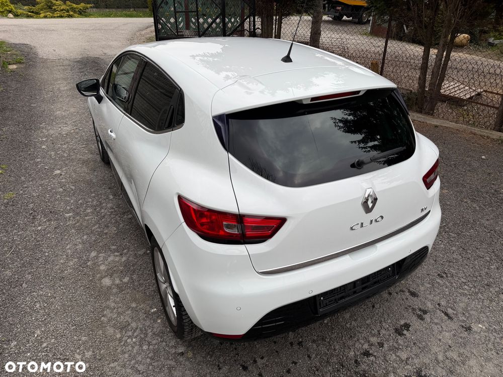Renault Clio TCe 90 Limited - 18