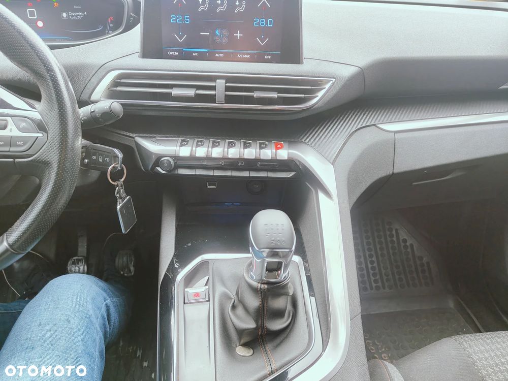 Peugeot 5008 1.6 BlueHDi Allure 7os - 12