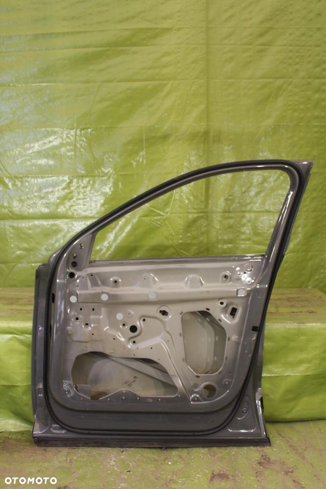 Drzwi Audi Q8 E-Tron po 2018r. przód prawy - 2
