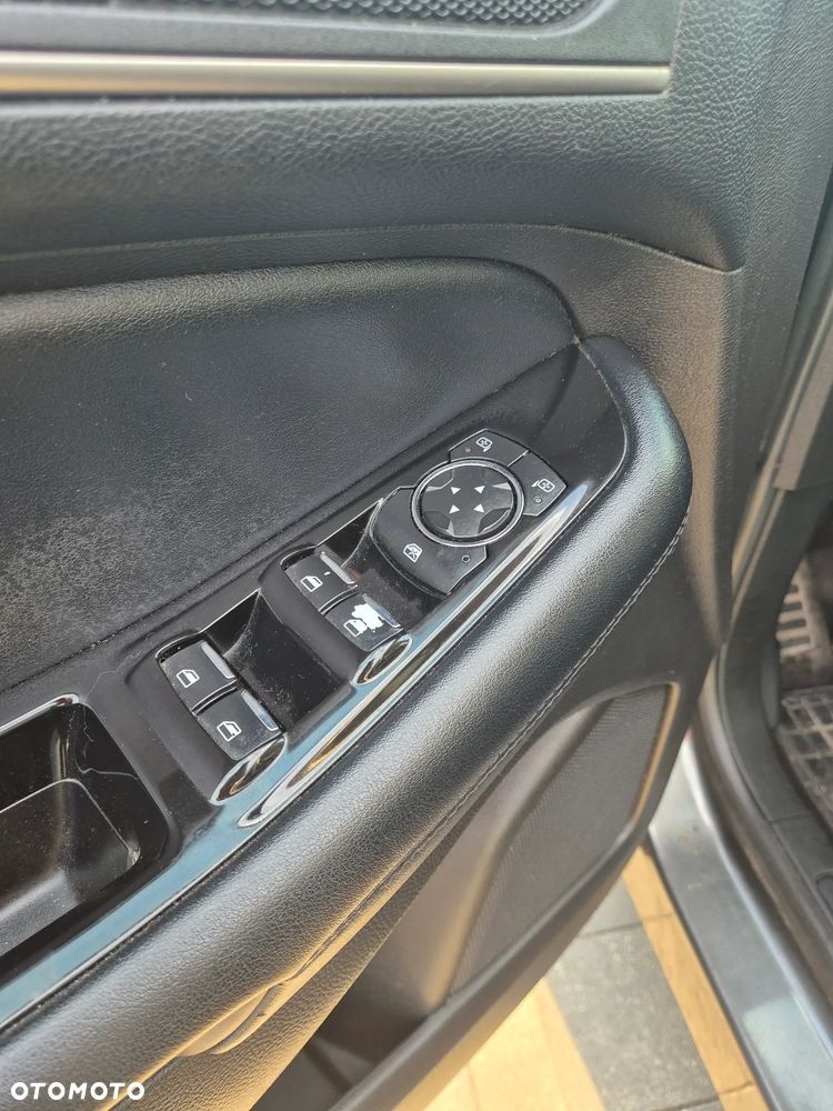 Ford Edge - 4