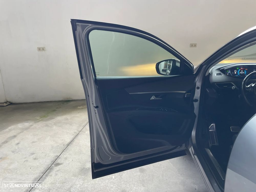 Peugeot 5008 1.6 BlueHDi Crossway EAT6 - 17