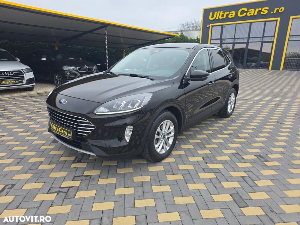 Ford Kuga - 1