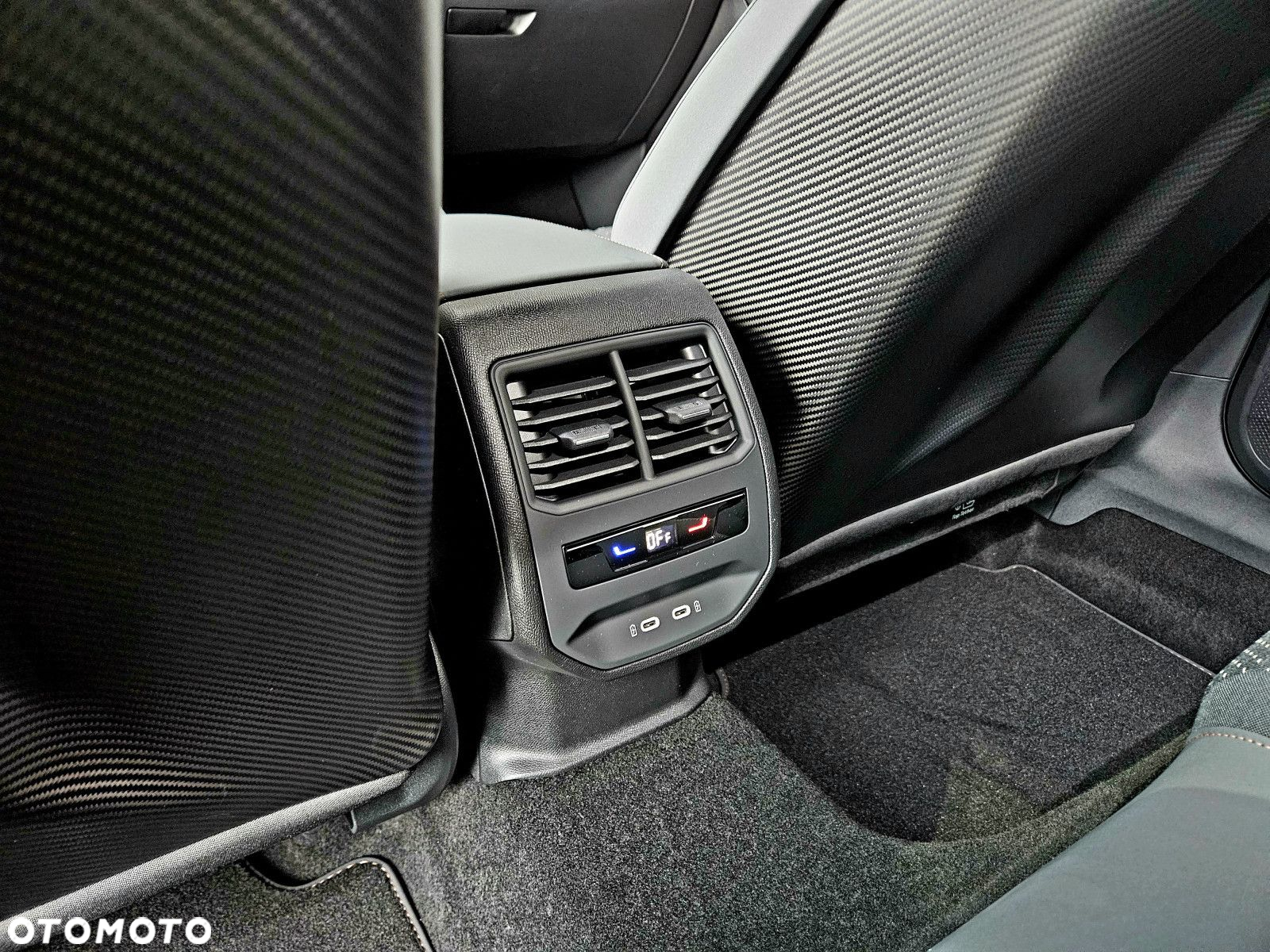 Cupra Leon - 25