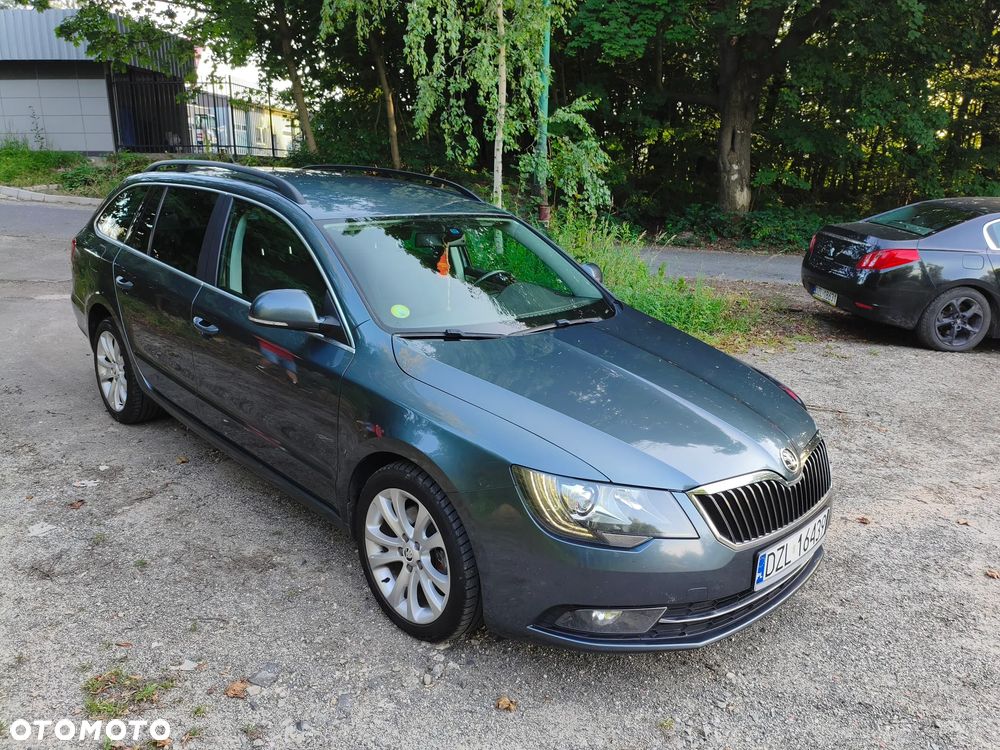 Skoda Superb 2.0 TDI DSG Elegance - 7