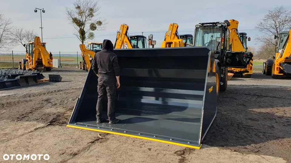 Łyżka objętościowa 5m3 JCB 541-70, 550-80, 560-80 Ładowarka JCB Q-FIT Solidna Wzmocniona - 3