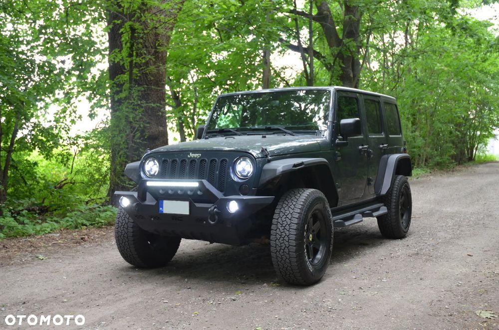 Jeep Wrangler - 2