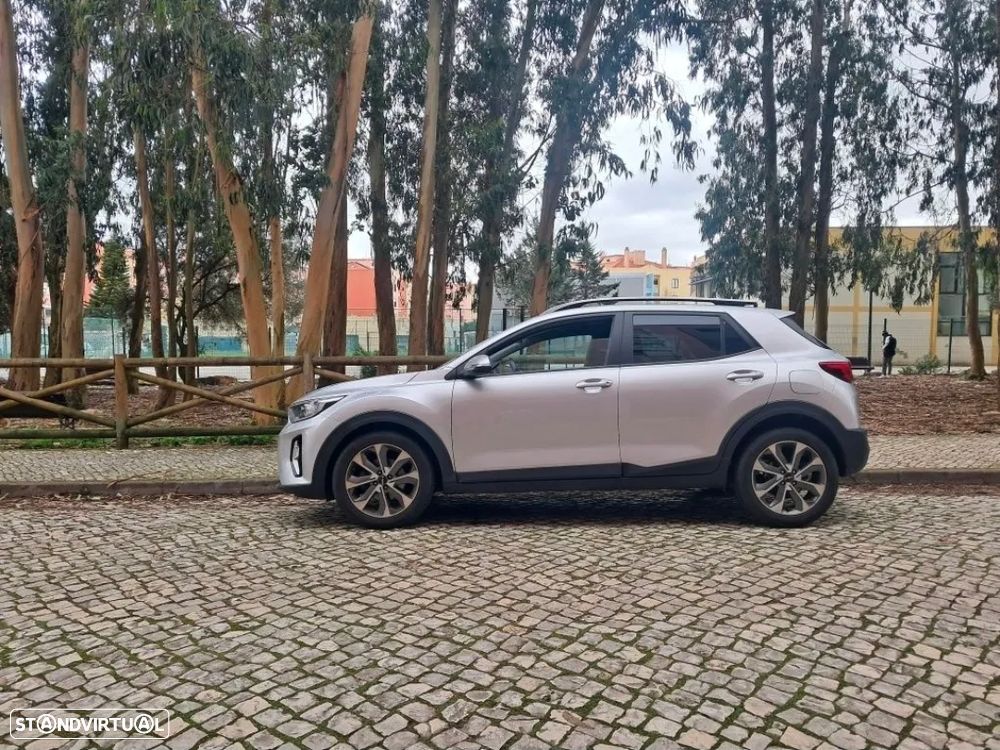 Kia Stonic 1.0 T-GDI Drive — fotografia 4