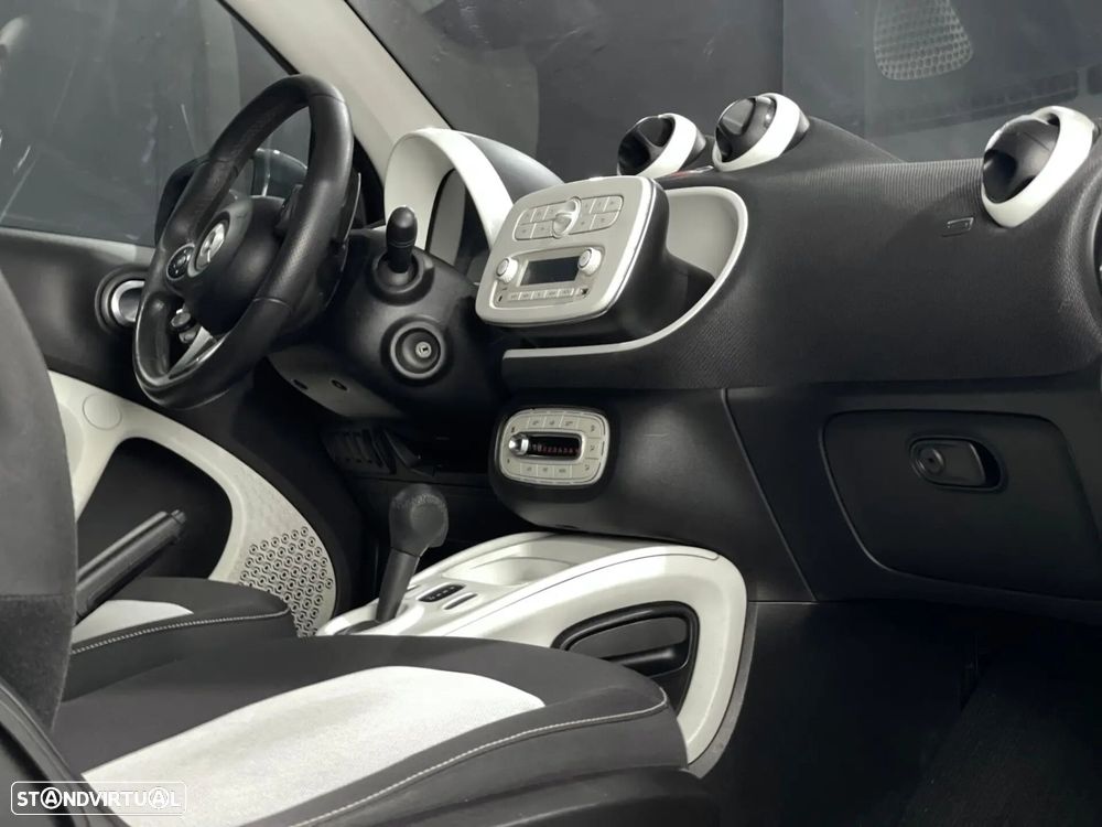 Smart ForTwo Coupé 1.0 Passion 71 Aut. - 4
