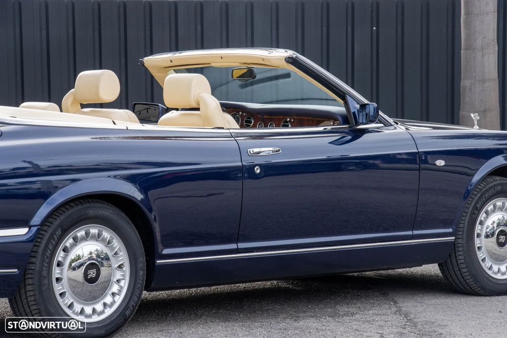 Rolls Royce Corniche Standard - 22