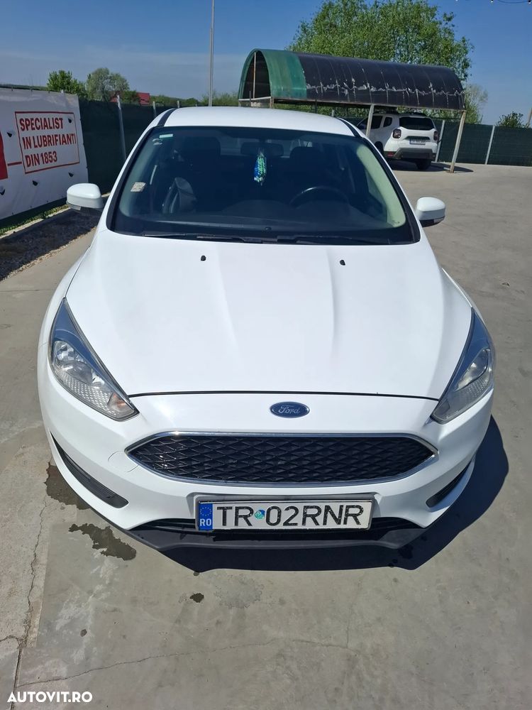 Ford Focus 1.0 EcoBoost Trend - 13