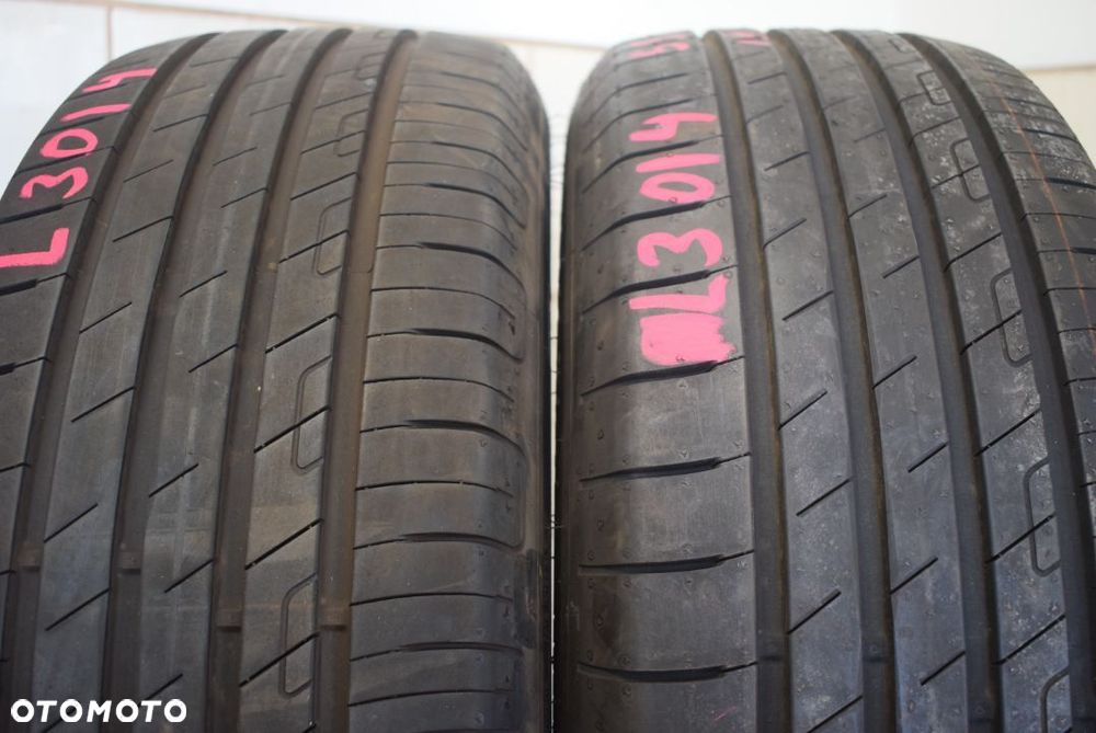 R18 215/55 Goodyear Efficient GRIP Performance  Cena za parę - 1