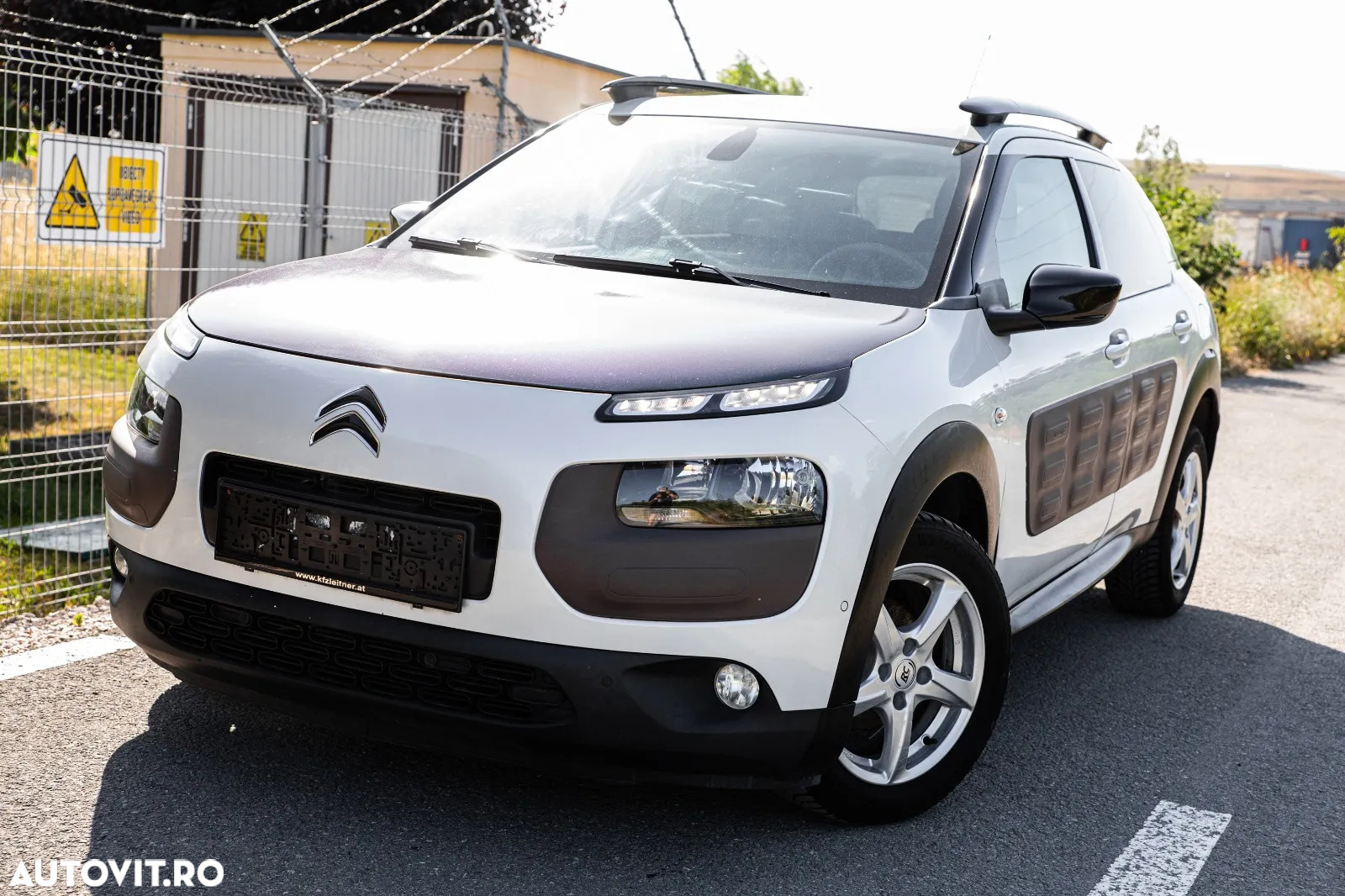 Citroën C4 Cactus BlueHDi 100 Stop&Start Selection - 28