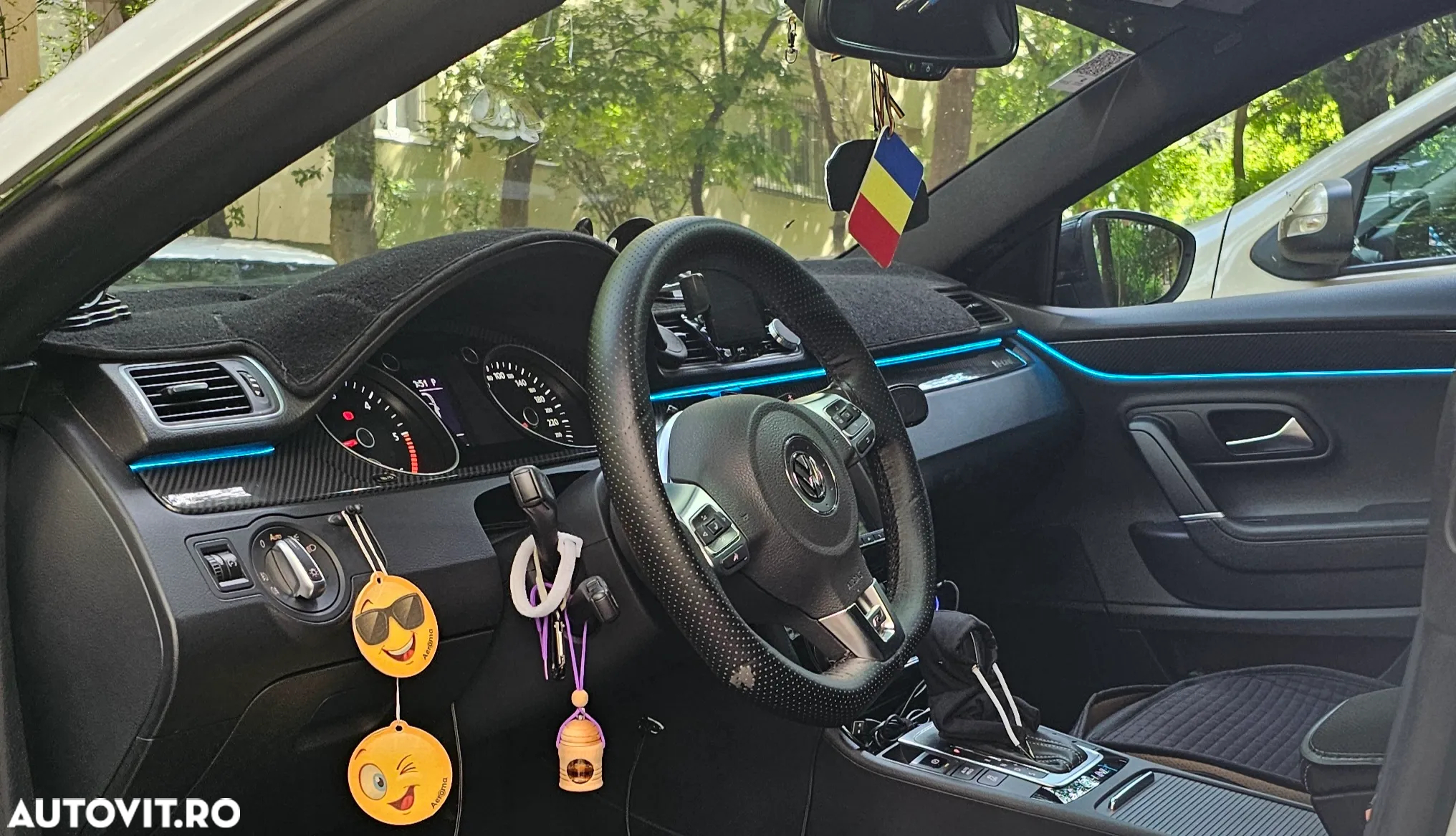 Volkswagen Passat CC 2.0 TDI DSG BMT - 23