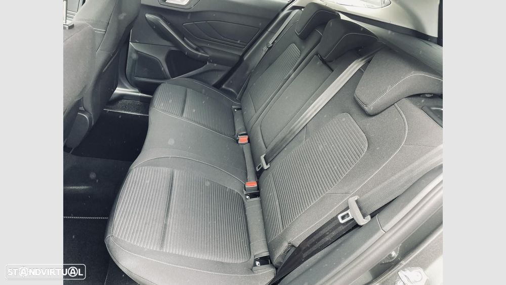 Ford Focus 1.0 EcoBoost MHEV Active X - 12