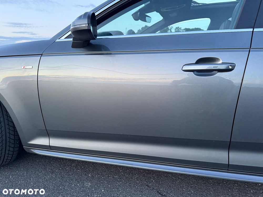 Audi A4 Avant 40 TDI quattro S tronic S line - 38