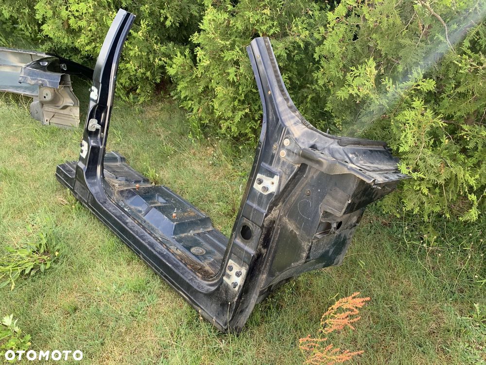 CADILLAC ESCALADE III 6,2 V8 2006-2014 ĆWIARTKA PRAWA PRZEDNIA SŁUPEK PRZÓD PRÓG PRAWY - 3