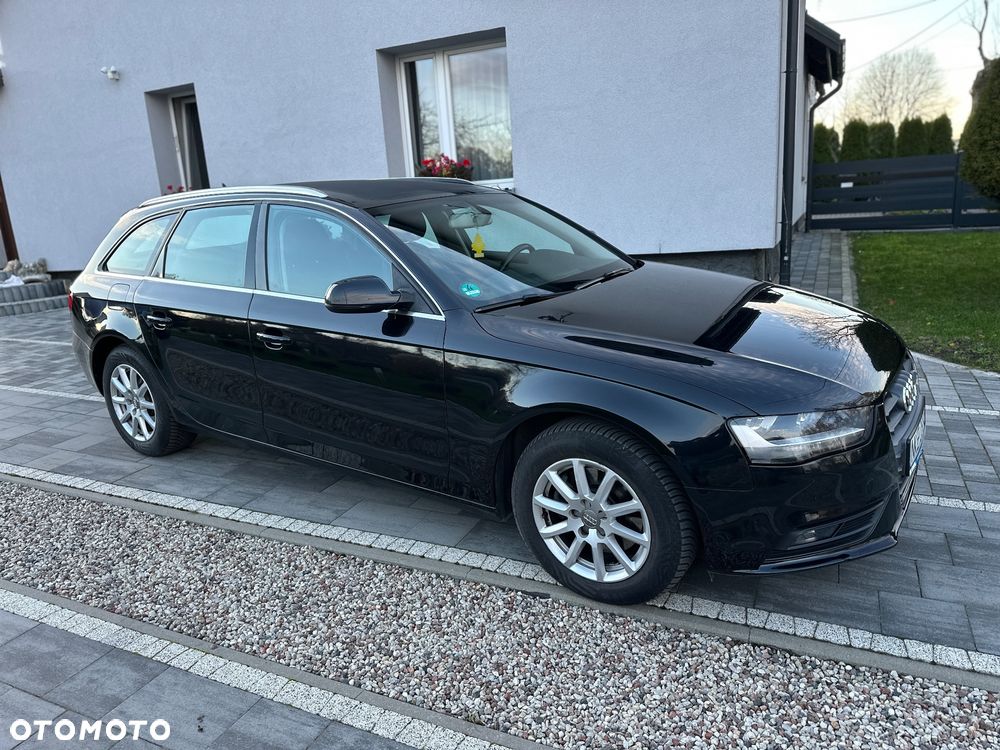 Audi A4 Avant 2.0 TDI DPF Ambiente - 1