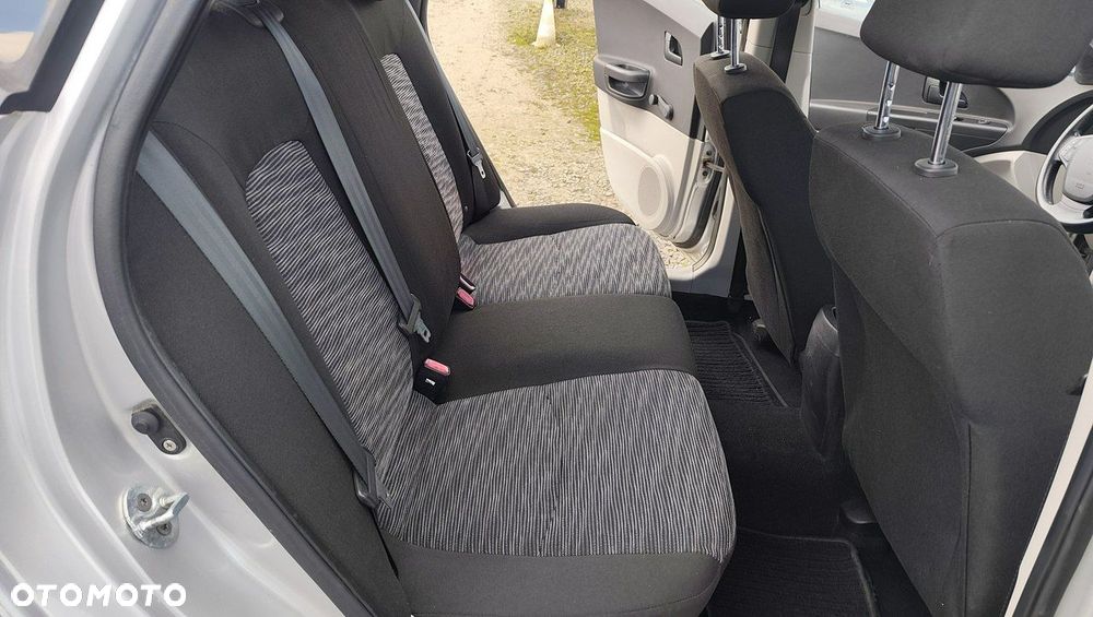 Kia Ceed 1.4 CVVT Attract - 13