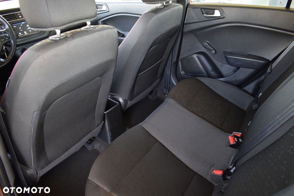 Hyundai i20 - 14