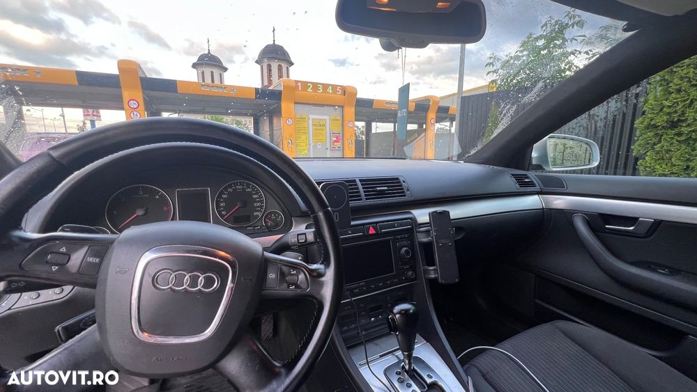 Audi A4 Limuzina - 2