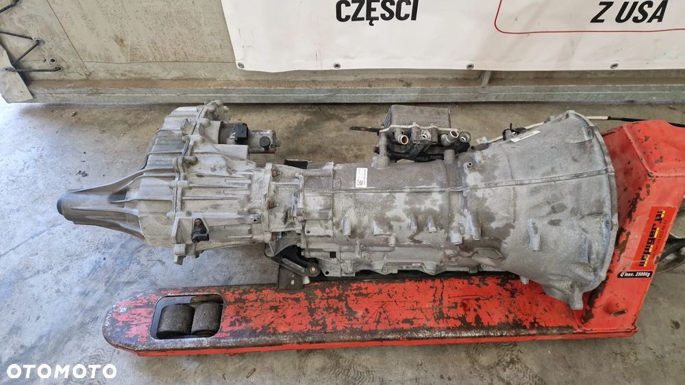 Skrzynia biegów + reduktor 4x4 Ram V 5.7 hemi 2019+ - 1