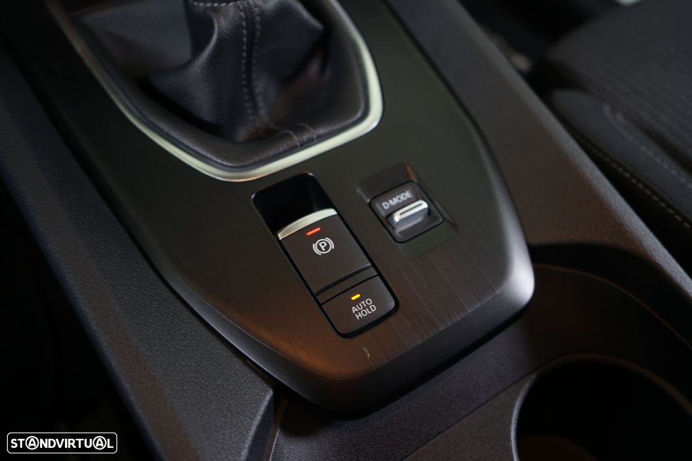 Nissan Qashqai 1.3 DIG-T N-Connecta - 27