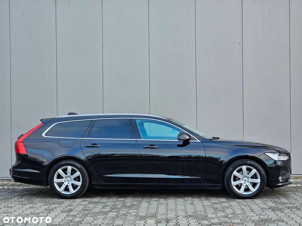 Volvo V90 D4 AWD Geartronic Momentum - 8