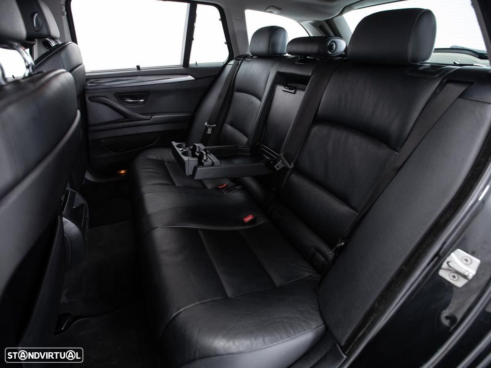 BMW 525 - 12
