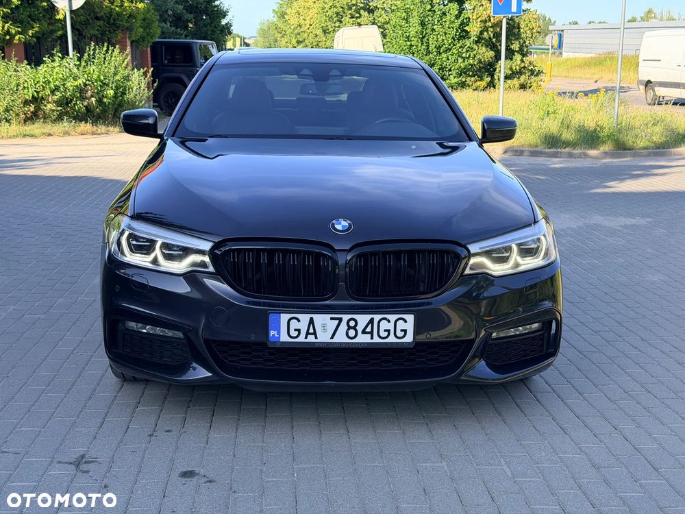 BMW Seria 5 530i xDrive M Sport sport - 3