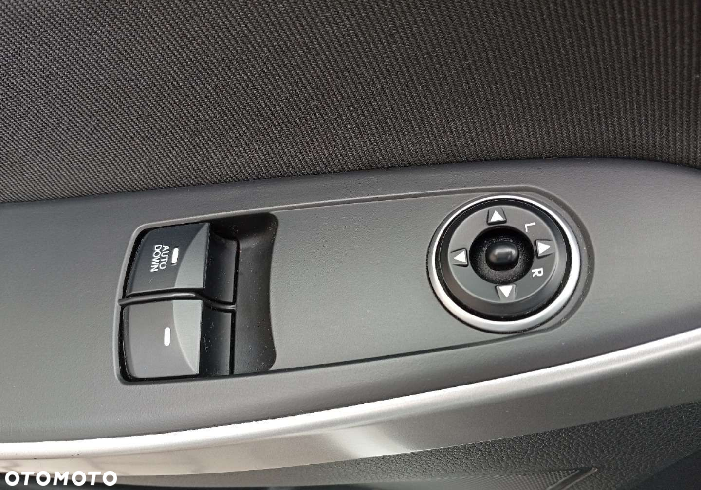 Hyundai i30 - 21