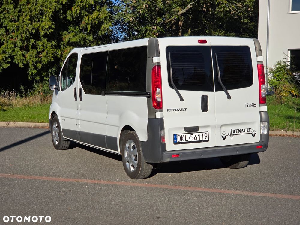Renault Trafic Grand Passenger Pack Clim - 18