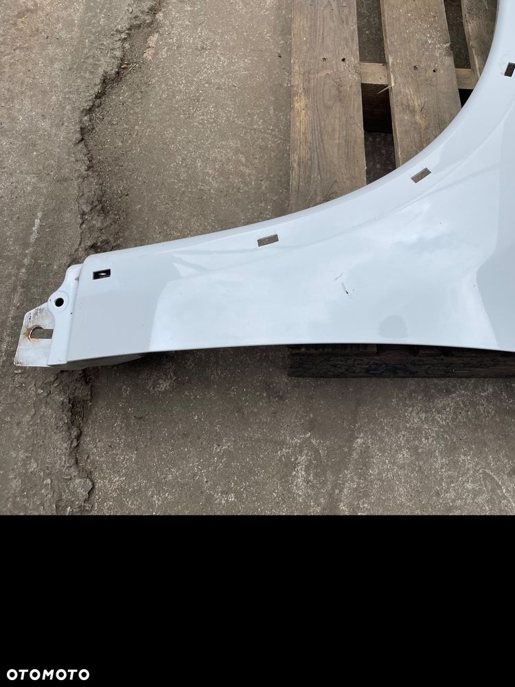 MITSUBISHI ASX I 10-16 BŁOTNIK PRZÓD LEWY PRZEDNI 5220D923 BIAŁY W KOLOR - 4