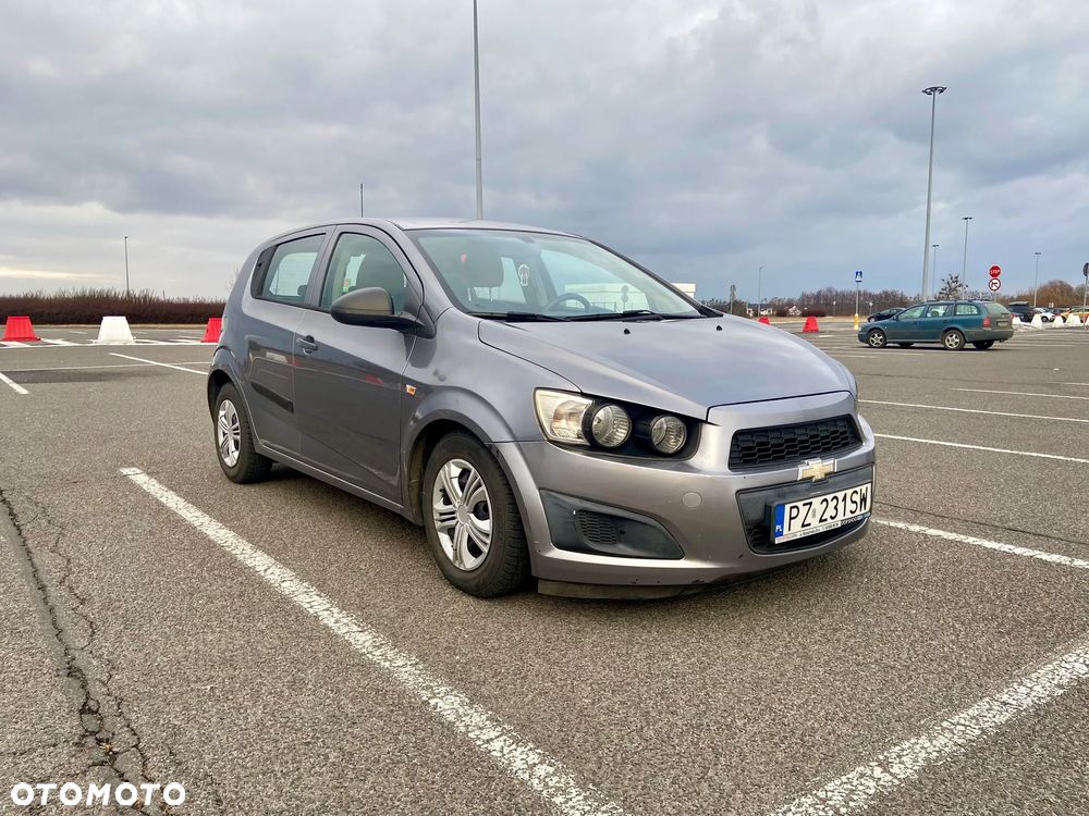 Chevrolet Aveo - 3