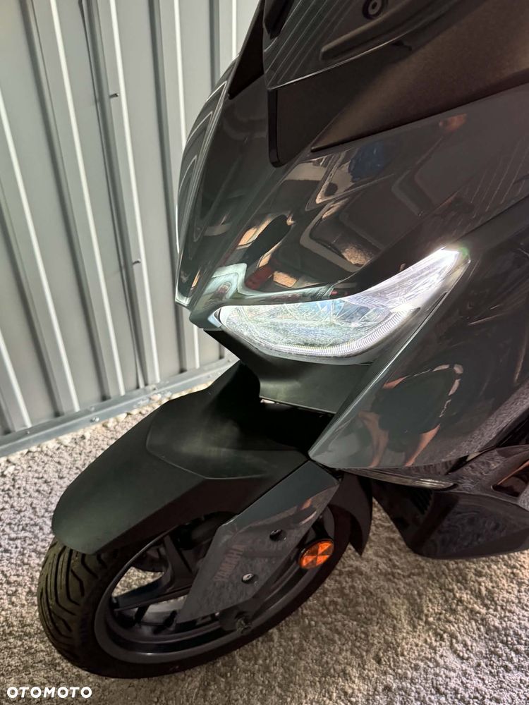 Yamaha X-max - 3