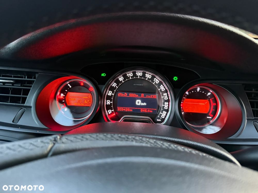 Citroën C5 2.0 HDi Exclusive - 32