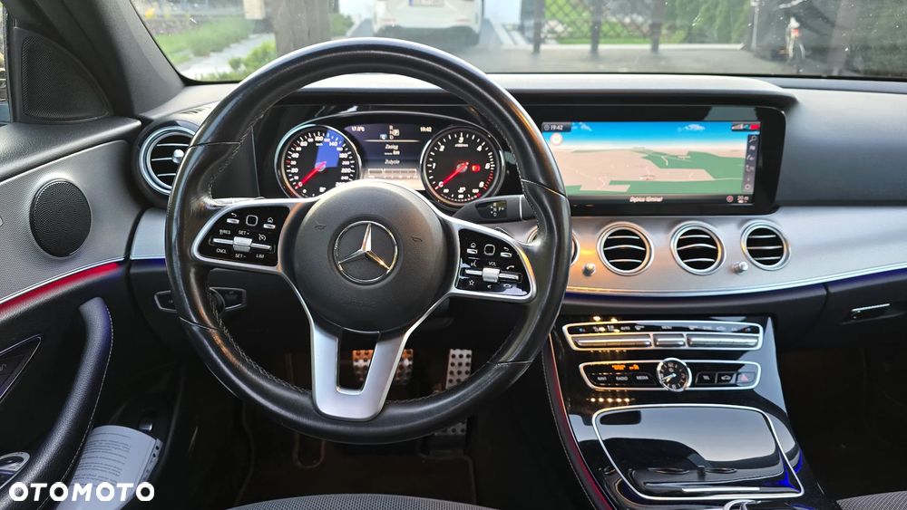 Mercedes-Benz Klasa E - 10