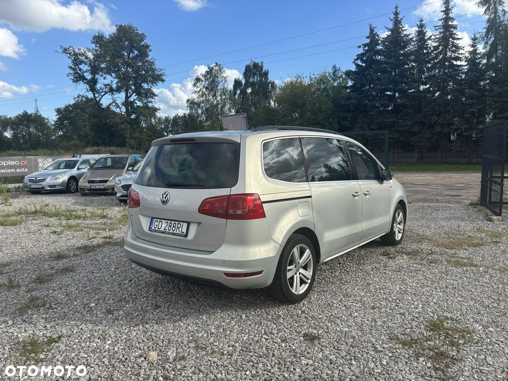 Volkswagen Sharan - 11