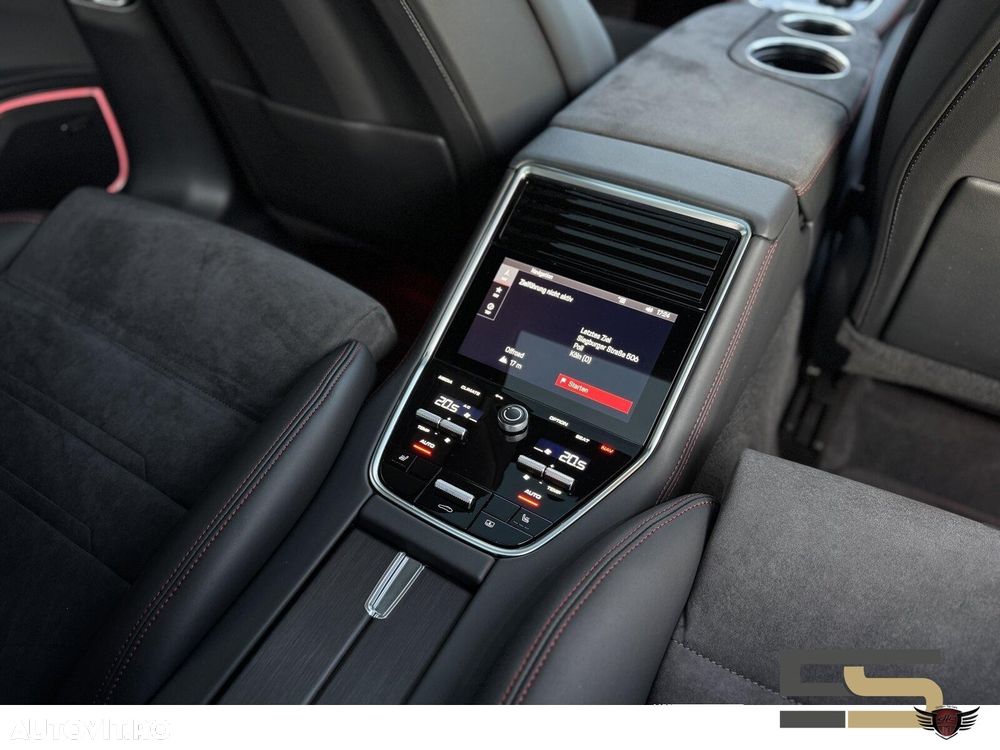 Porsche Panamera GTS - 21