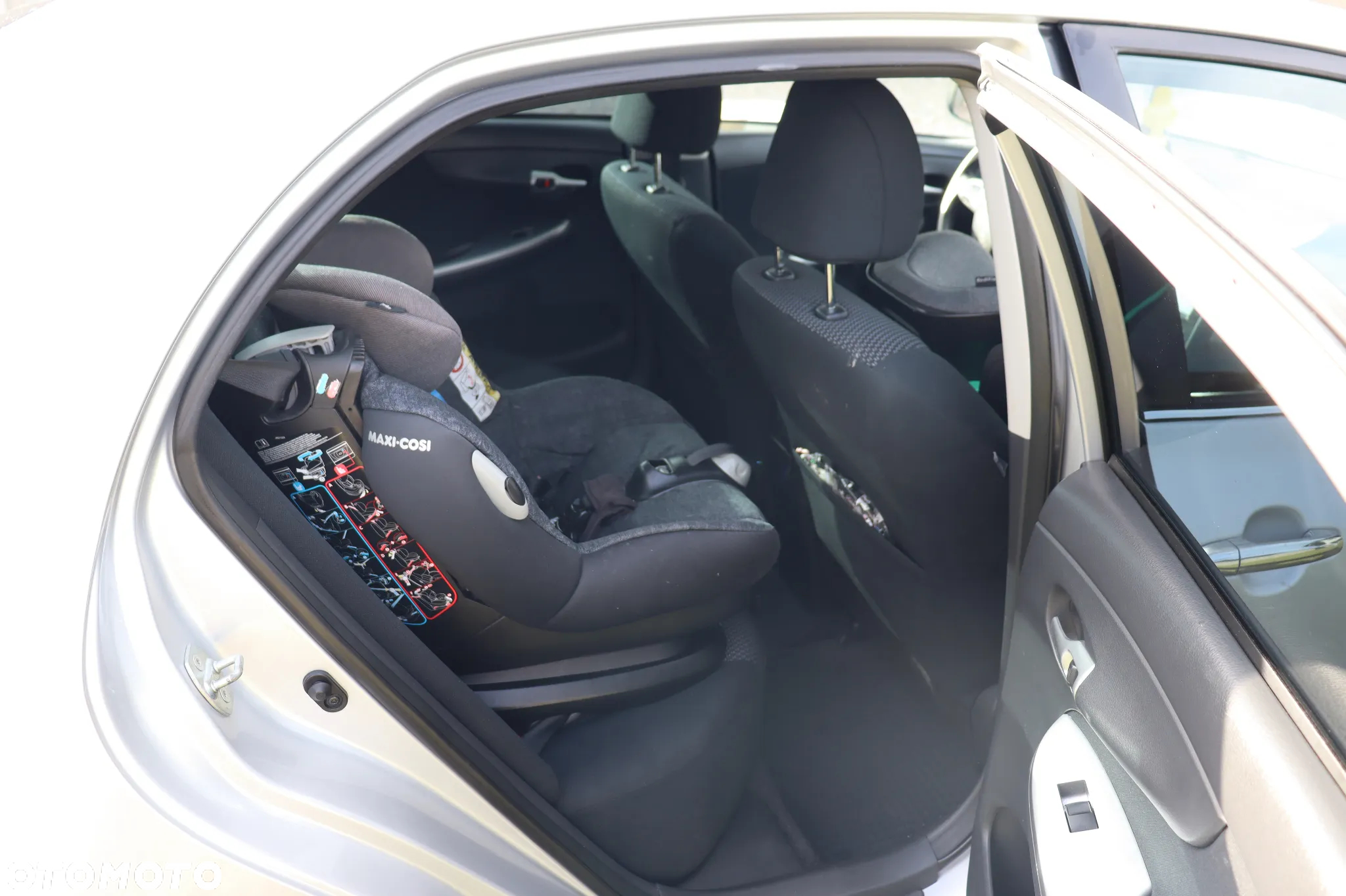 Toyota Corolla 1.4 D-4D Luna - 23