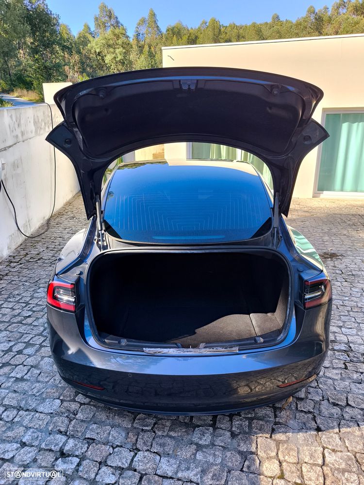 Tesla Model 3 Long Range AWD Dual Motor — fotografia 6