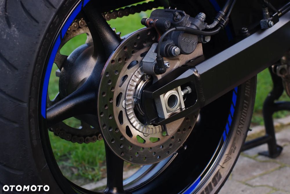 Yamaha FZ6 - 6